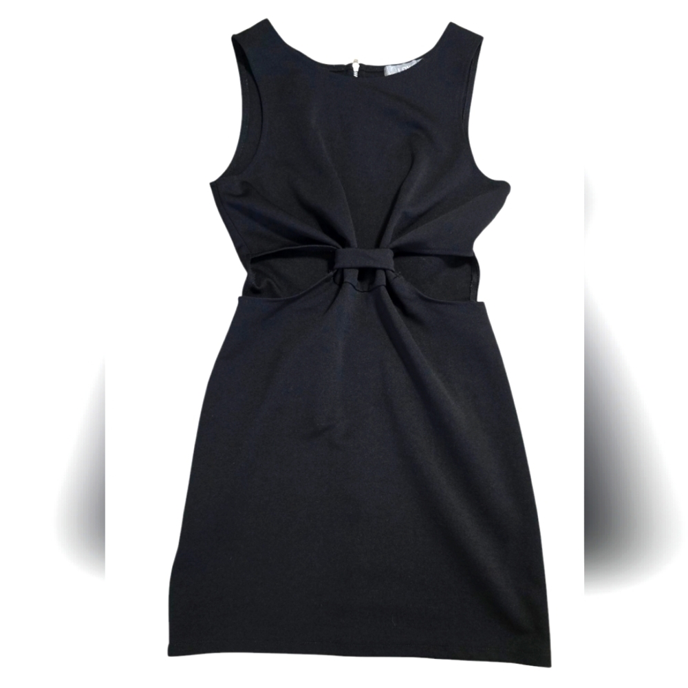 Love Elegant Black Cut-Out Dress